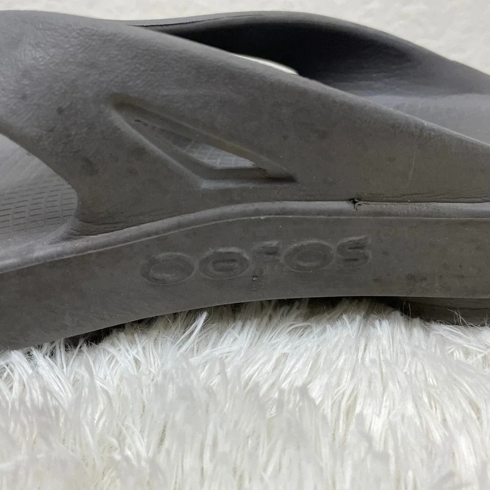 OOFOS Original Recovery Sandal‎ Thong Flip Flops Slip On Womens 11 Mens 9 Black